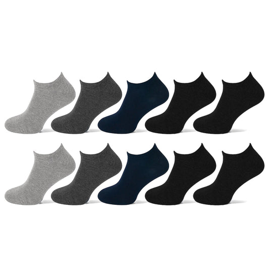 Set van 10 Calzera Sneakersokken, gerangschikt in twee rijen van vijf sokken op een witte achtergrond. De kleuren omvatten grijs, antraciet, blauw en zwart, met een lage enkelsnit en ontworpen voor comfort en stijl, ideaal voor dagelijks gebruik.
