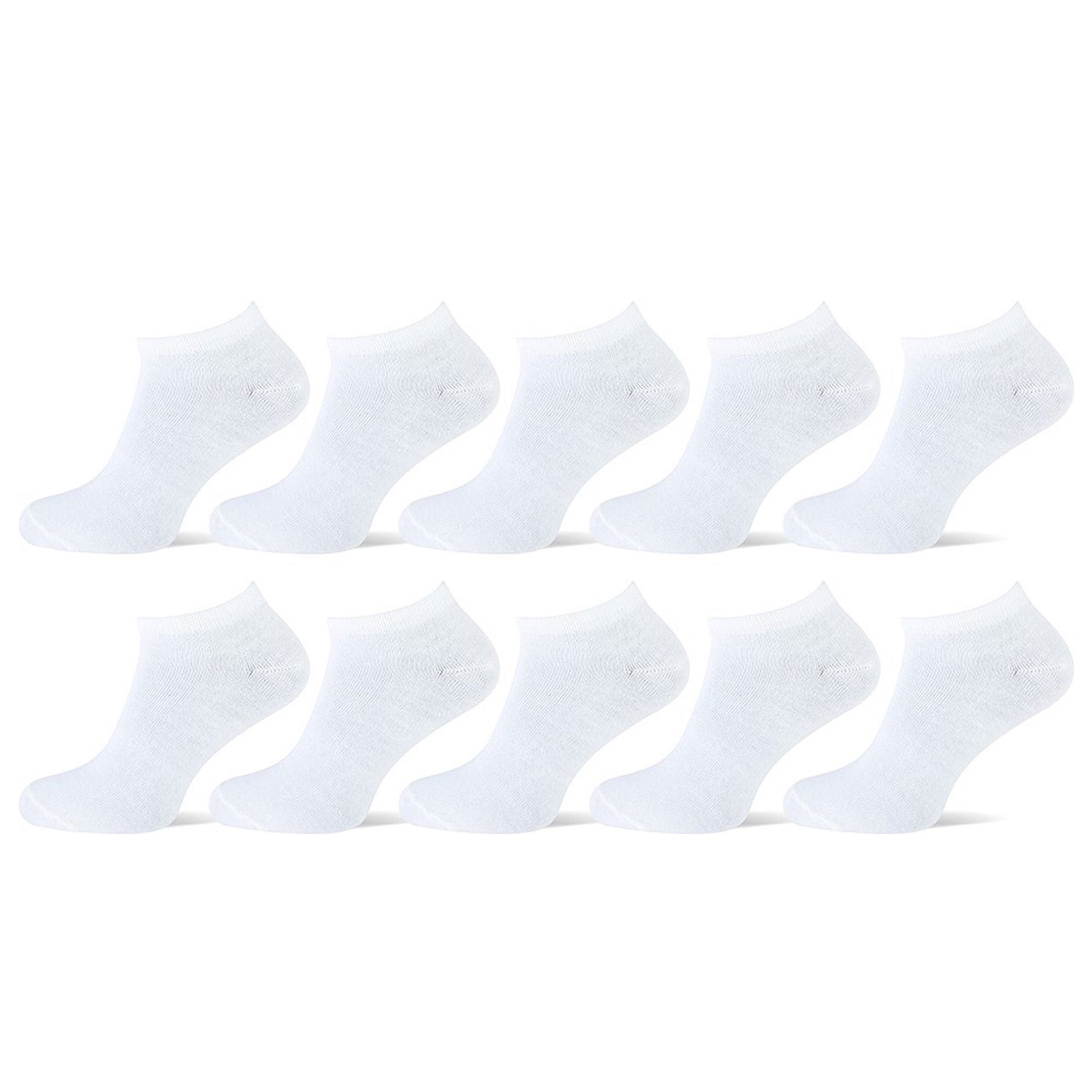 Set van 10 Calzera Sneakersokken in wit, gerangschikt in twee rijen van vijf sokken op een witte achtergrond. Ontworpen met een lage enkelsnit voor comfort en stijl, ideaal voor dagelijks gebruik.